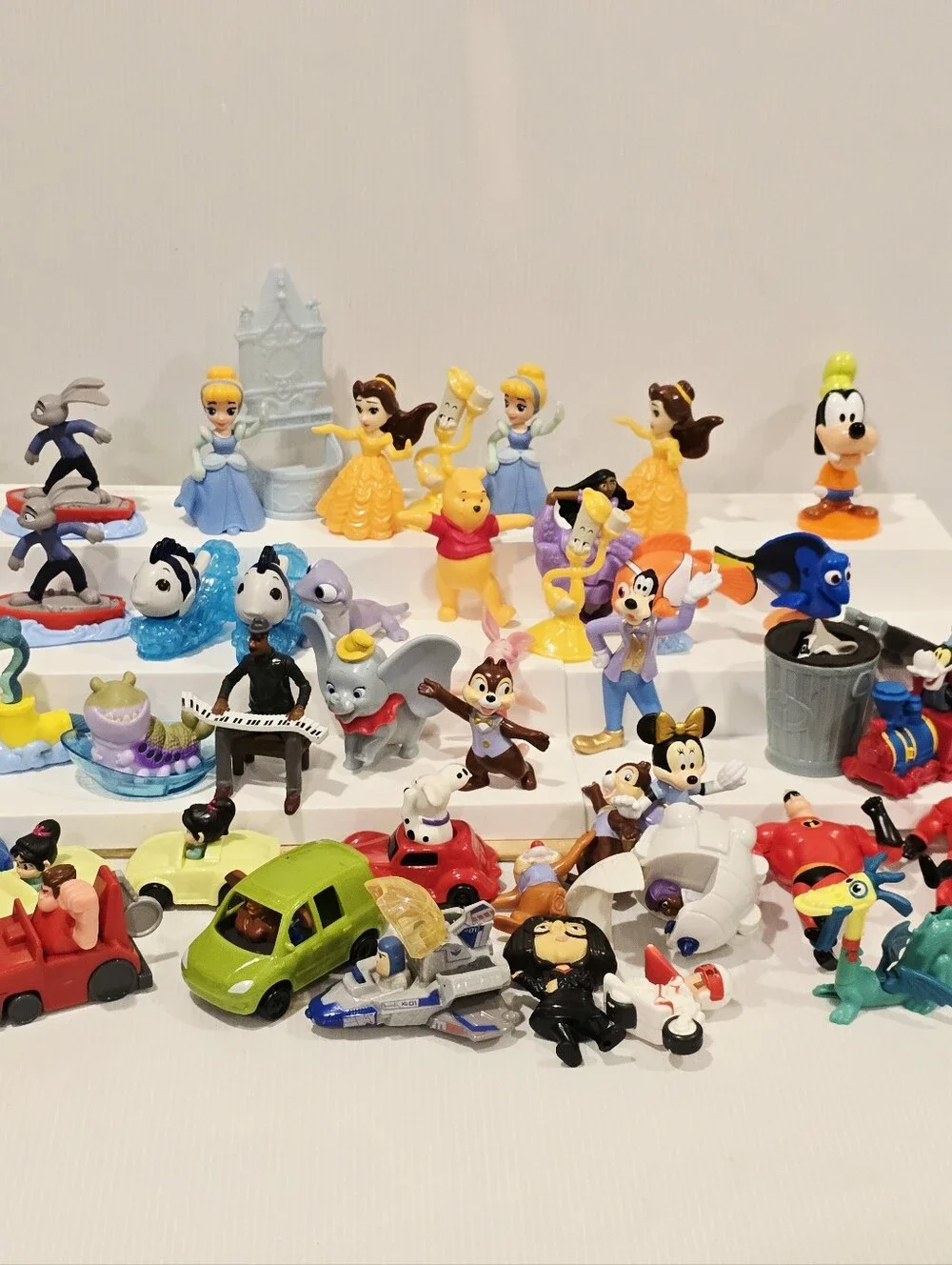 Disney Character Toy Figure Set Happy Meal Toy Lot